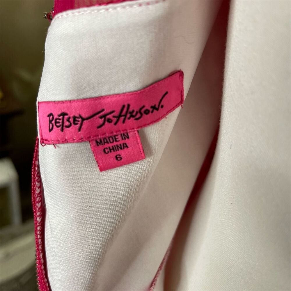 Betsey Johnson Women's Hot Pink Lace Dress Size 6 - Picture 3 of 5